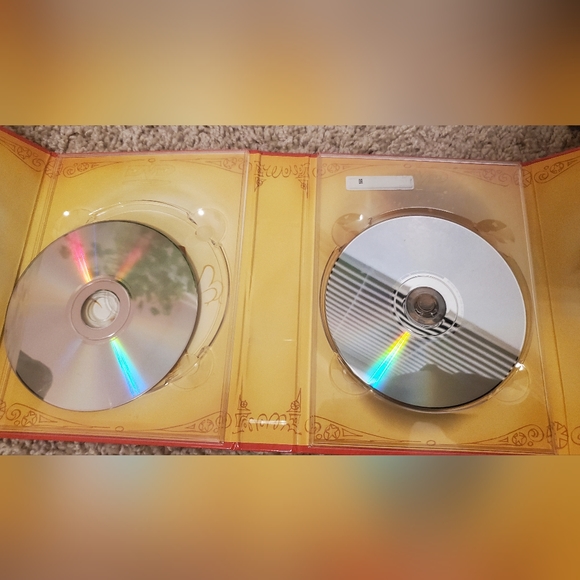 The Original Television Christmas Classics 🎄 - Picture 8 of 9